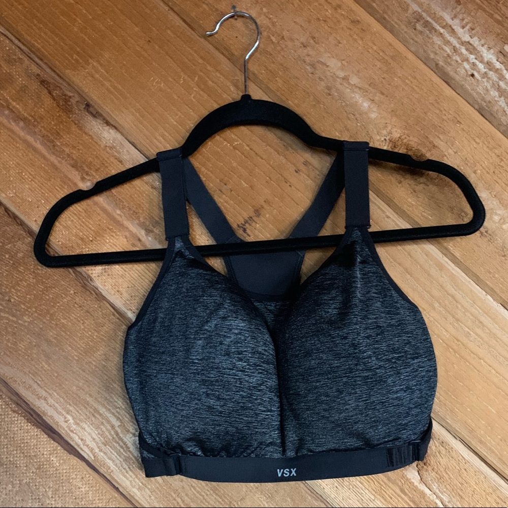 Victoria Secret Sports Bra